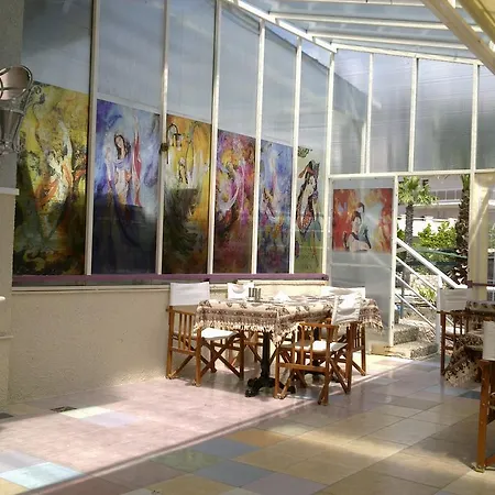 Pearl Of 3* مرمريس