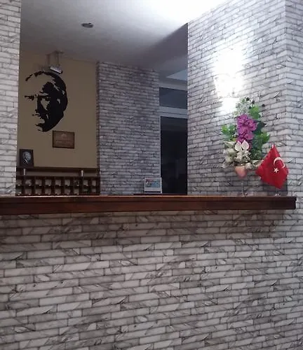 호텔 Pearl Of 말마리스