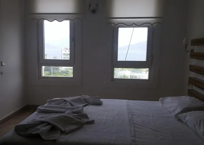 호텔 Pearl Of 말마리스