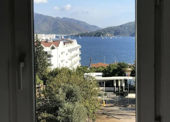 Pearl Of 호텔 말마리스