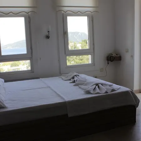Ξενοδοχείο Pearl Of 3*