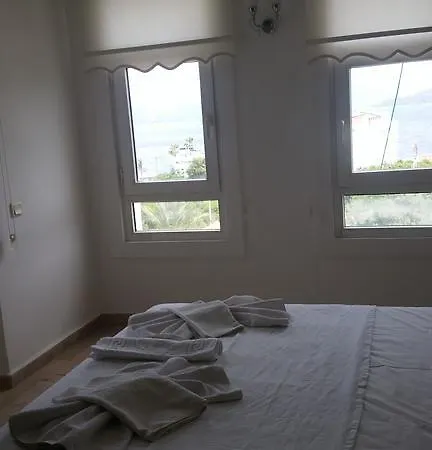 Ξενοδοχείο Pearl Of Μαρμαρίς