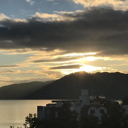 Ξενοδοχείο Pearl Of